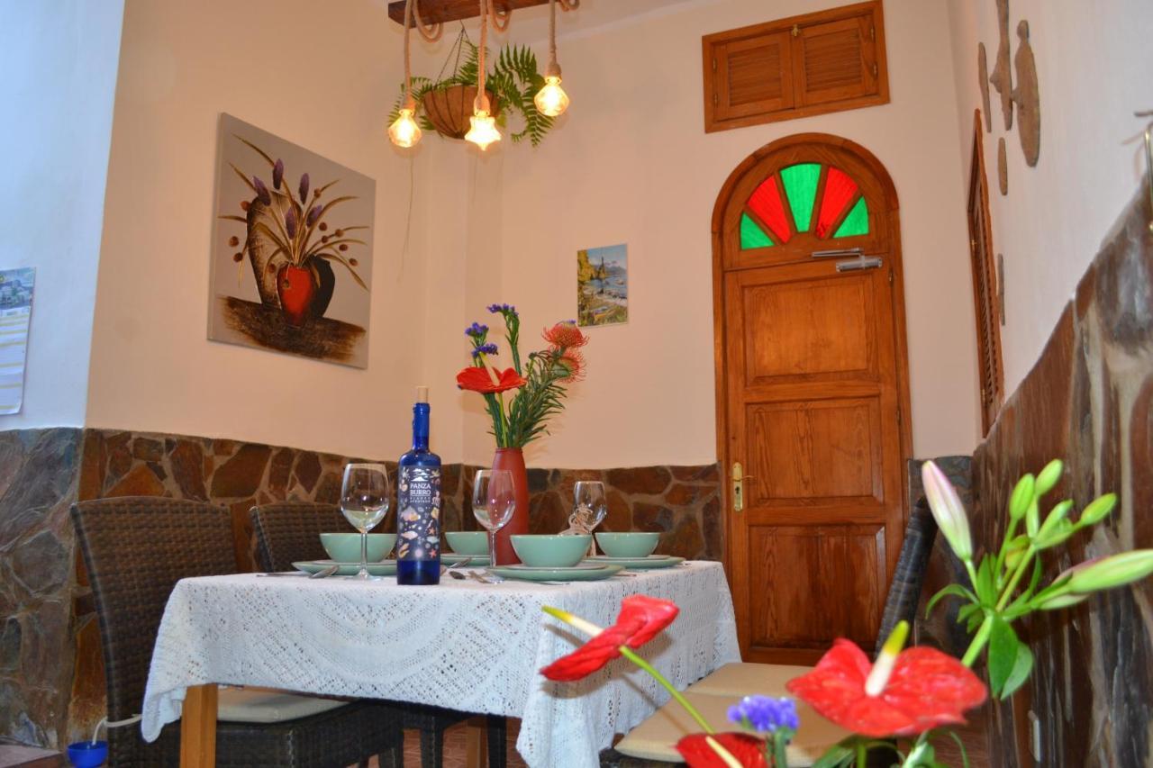 Casa Alamo Agaete Hotel Агаете Екстериор снимка